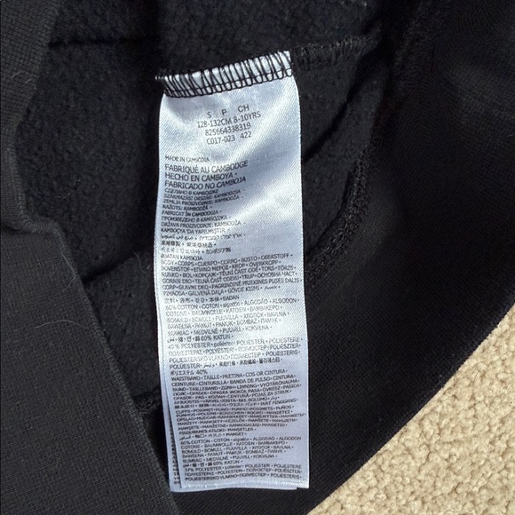 Jordan Boy’s Hoodie in Black and Gold Print - Picture 3 of 3